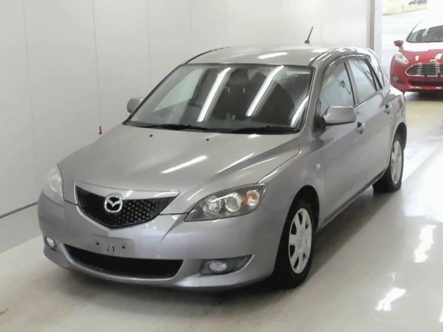 Mazda Axela , 2004
